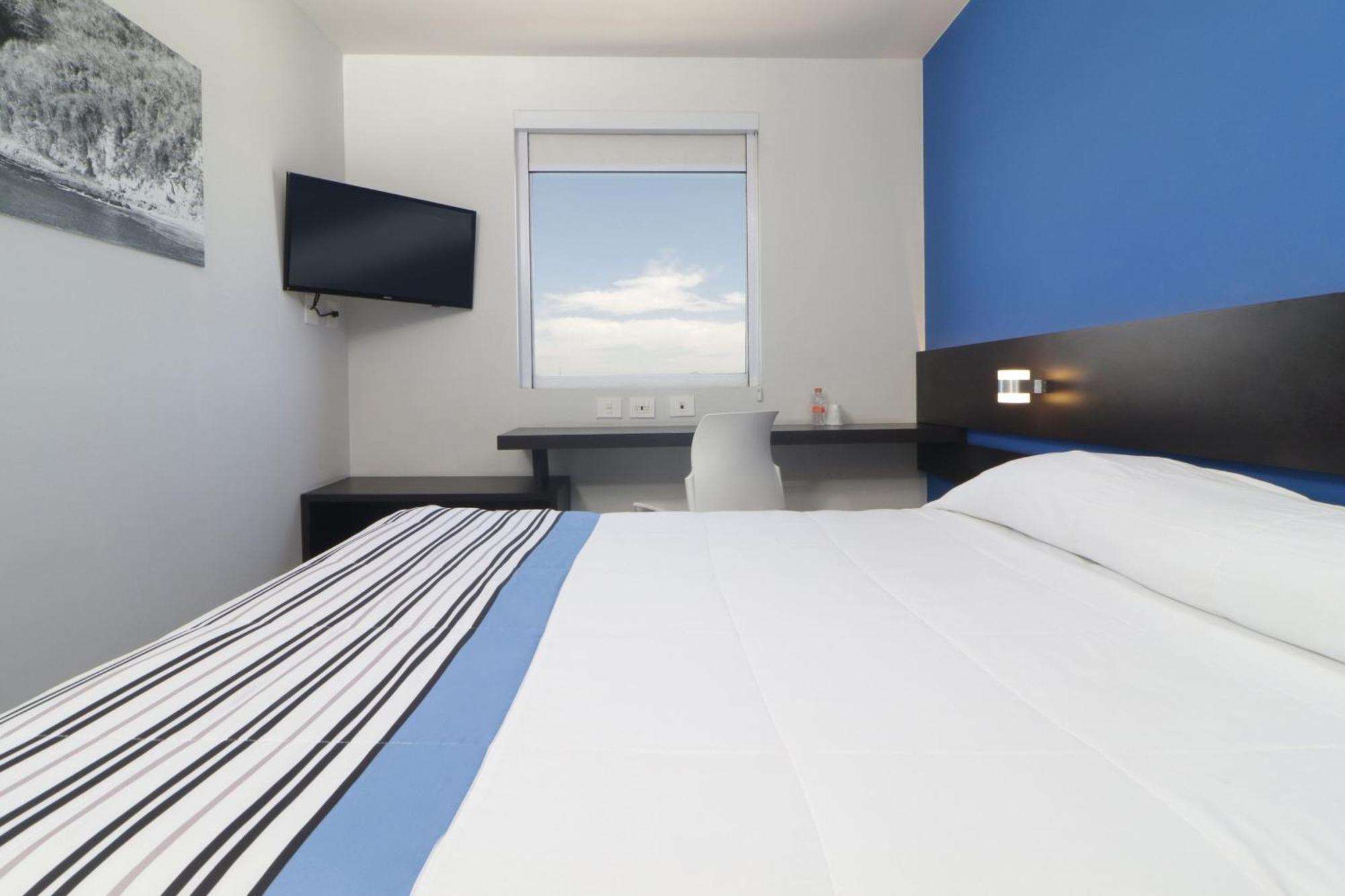 City Express Junior By Marriott Merida Altabrisa Экстерьер фото