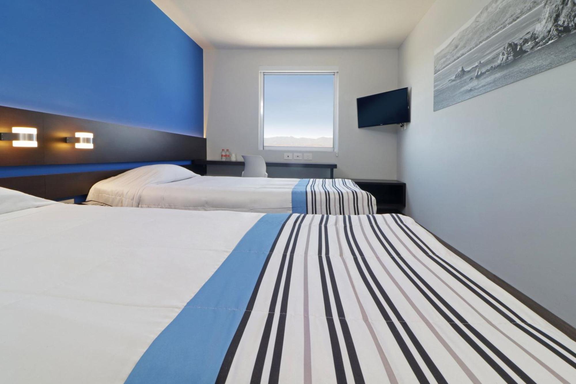City Express Junior By Marriott Merida Altabrisa Экстерьер фото