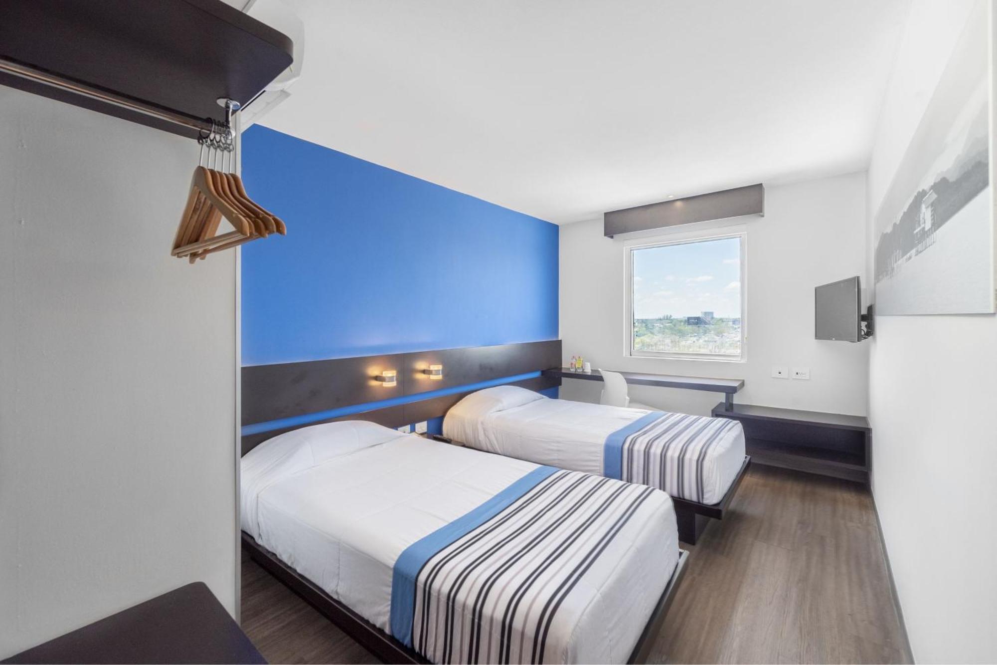 City Express Junior By Marriott Merida Altabrisa Экстерьер фото